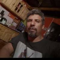  Hombre de 48 años Olivos