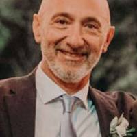   Hombre de 60 años Pilar