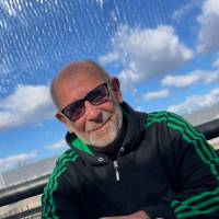   Hombre de 76 años Floresta