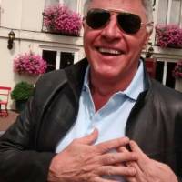   Hombre de 72 años Escobar