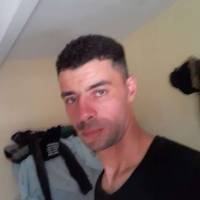   Hombre de 31 años Caceres