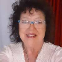   Mujer de 63 años Villa Santa Rita