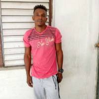   Hombre de 33 años Cuba