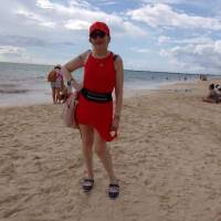   Mujer de 66 años Abasto