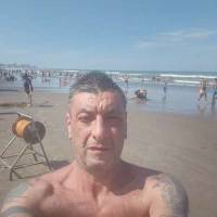   Hombre de 55 años Lanus