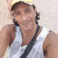   Hombre de 50 años Olivos