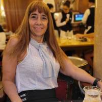   Mujer de 57 años Olivos