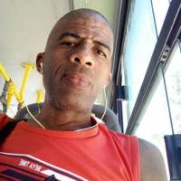  buscar hombre