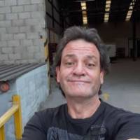   Hombre de 57 años Monte Grande