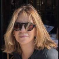   Mujer de 68 años Retiro