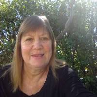   Mujer de 67 años Escobar