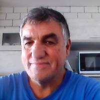   Hombre de 68 años Tres de Febrero