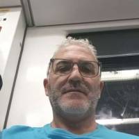   Hombre de 52 años Hospitalet De Llobregat 