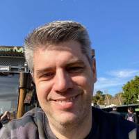   Hombre de 53 años Villa del Parque