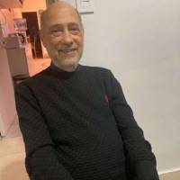   Hombre de 64 años Jerusalem