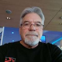   Hombre de 71 años Escobar