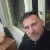   Hombre de 51 años Liniers