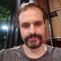   Hombre de 42 años Monserrat