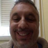   Hombre de 45 años 25 de Mayo