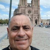   Hombre de 64 años Merlo