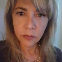   Mujer de 61 años Escobar