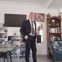   Hombre de 71 años Floresta