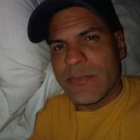   Hombre de 42 años Pinamar