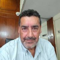   Hombre de 57 años Montevideo