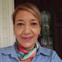   Mujer de 60 años Miami