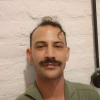   Hombre de 32 años Bahia Blanca