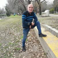   Hombre de 70 años Tres de Febrero