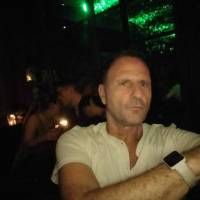   Hombre de 62 años Villa Urquiza