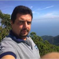   Hombre de 57 años Caracas