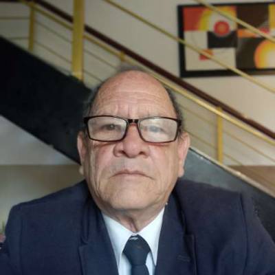  Hombre de 66 años Madrid