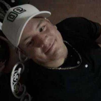  Hombre de 33 años San Justo
