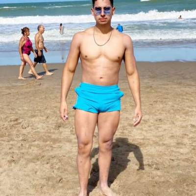  Hombre de 30 años San Miguel de Tucuman