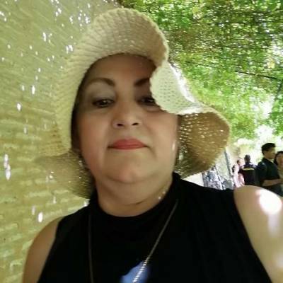  Mujer de 61 años Bogotá