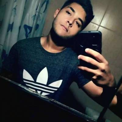  Hombre de 31 años Paraná