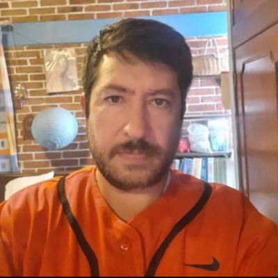  Hombre de 48 años Venustiano Carranza