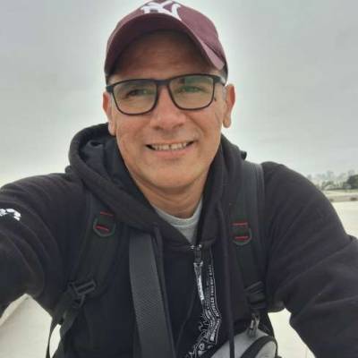  Hombre de 46 años San Nicolas