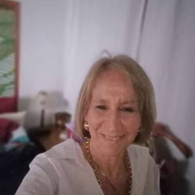  Mujer de 60 años Saavedra