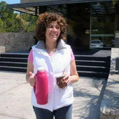  Mujer de 55 años Mataderos