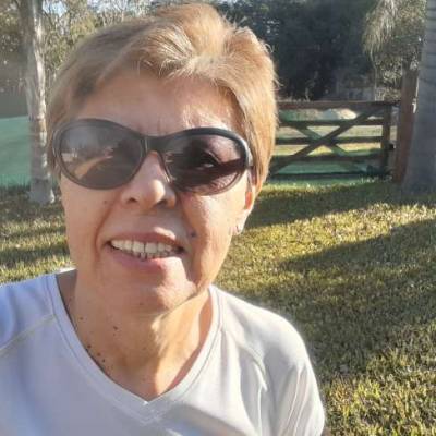  Mujer de 72 años Rafaela