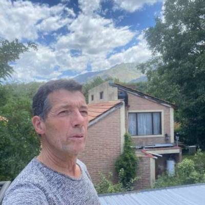  Hombre de 62 años Rosario