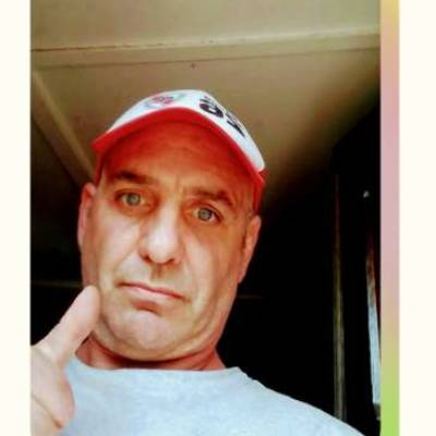  Hombre de 48 años Neuquen