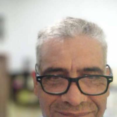  Hombre de 58 años Quilmes