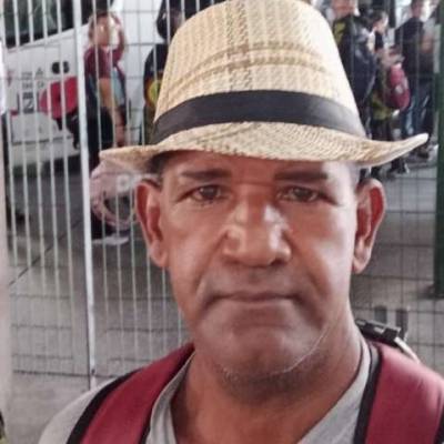  Hombre de 58 años Iguazu