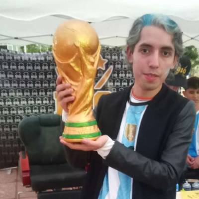  Hombre de 32 años Posadas