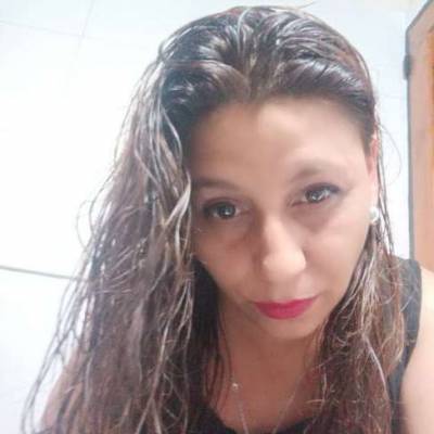  Mujer de 41 años Mendoza