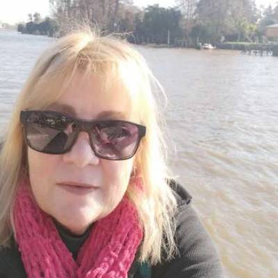  Mujer de 63 años Villa Riachuelo